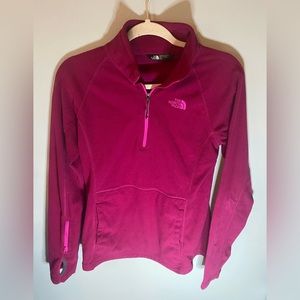 North Face Women's Magenta 1/4 Zip Via Laveggio Fleece